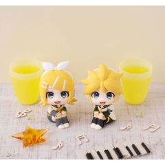 Character Vocal Series: Rin/Len Look Up PVC Statue Hatsune Rin & Len Set (with gift) 11 cm     