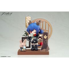 Arknights Would You Like A Dessert? Mini Series PVC Statue Ch'en 11 cm  