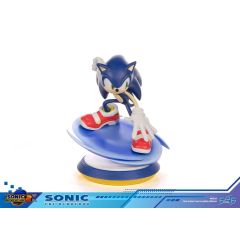 SEGA Resin Statue Sonic the Hedgehog 24.5 cm