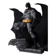 Batman: Hush MAFEX Action Figure Batman Black Ver. 16 cm (re-run)